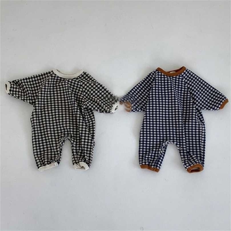 Fashion Baby Girl Plaid Rompers Cute born Long Sleeve Jumpsuit Infant Cotton Clothes Kids Boys Casual 211101