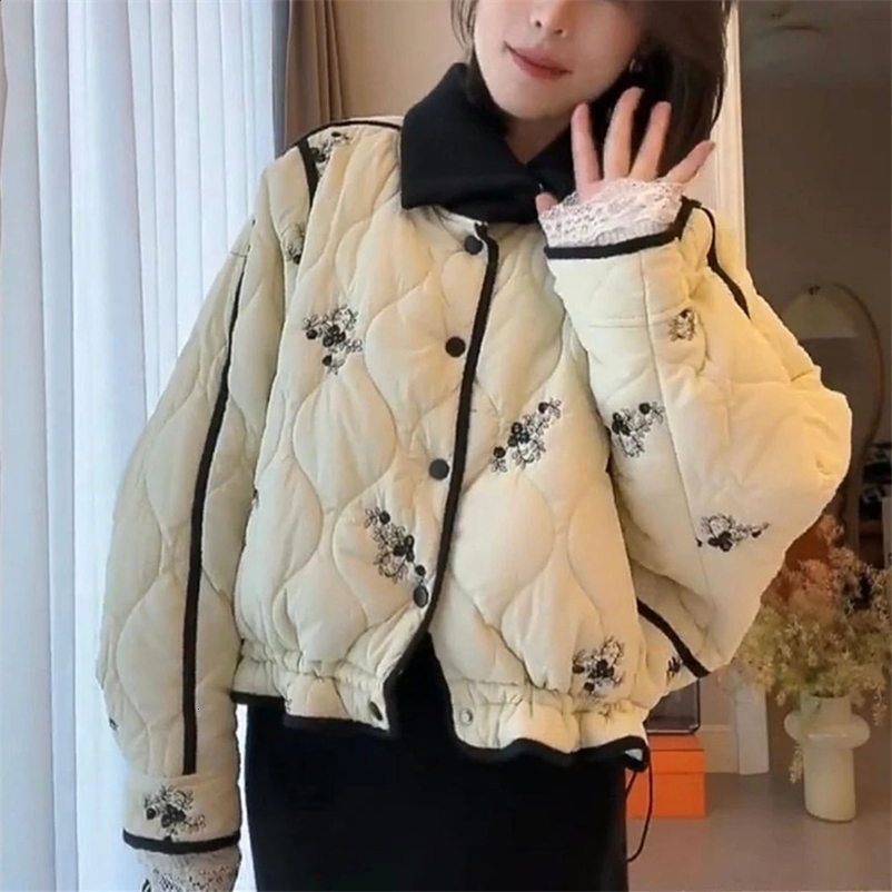 Korean Style Aesthetic Floral Quilted Parkas Coat Drawstring Short Jackets Sexy Women Winter Outerwear Women French Office Lady 240729
