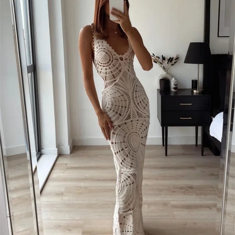 Sexy Hollow Out V-neck Knit Dress For Women Fashion Sleeveless Sheath Maxi Dresses Summer Female Beach Vacation Robes 240828