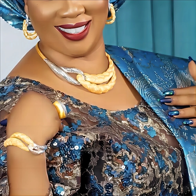 Fashion Italy Gold Plated Ladies Necklace Jewelry Set Simple Style Gold Plated Ring Bracelet Earrings African Jewelry Wedding 240125bj