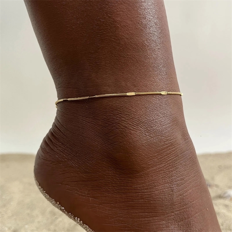 Womens Dainty Squashed Snake Chain Anklets Jewelry Gold Color Stainless Steel Minimalist Anklet For Daily Beach Holiday 240601bj