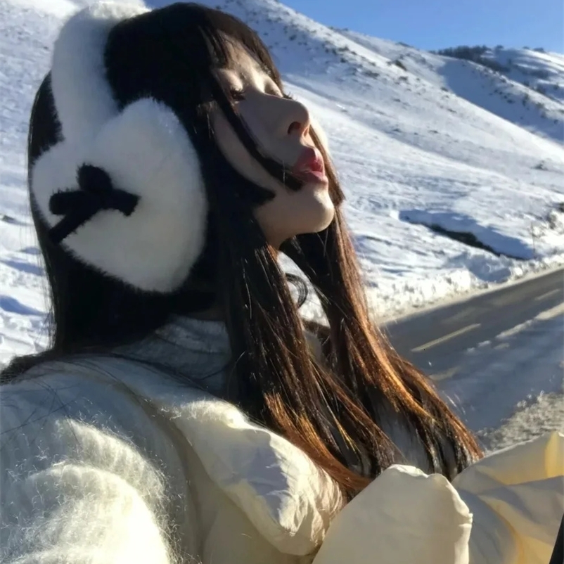 Korean Foldable Womens Winter Warm Thick Ear Protection Bicycle Eartips Plush Kawaii Bow Eartips Y2k Accessories 241116bj