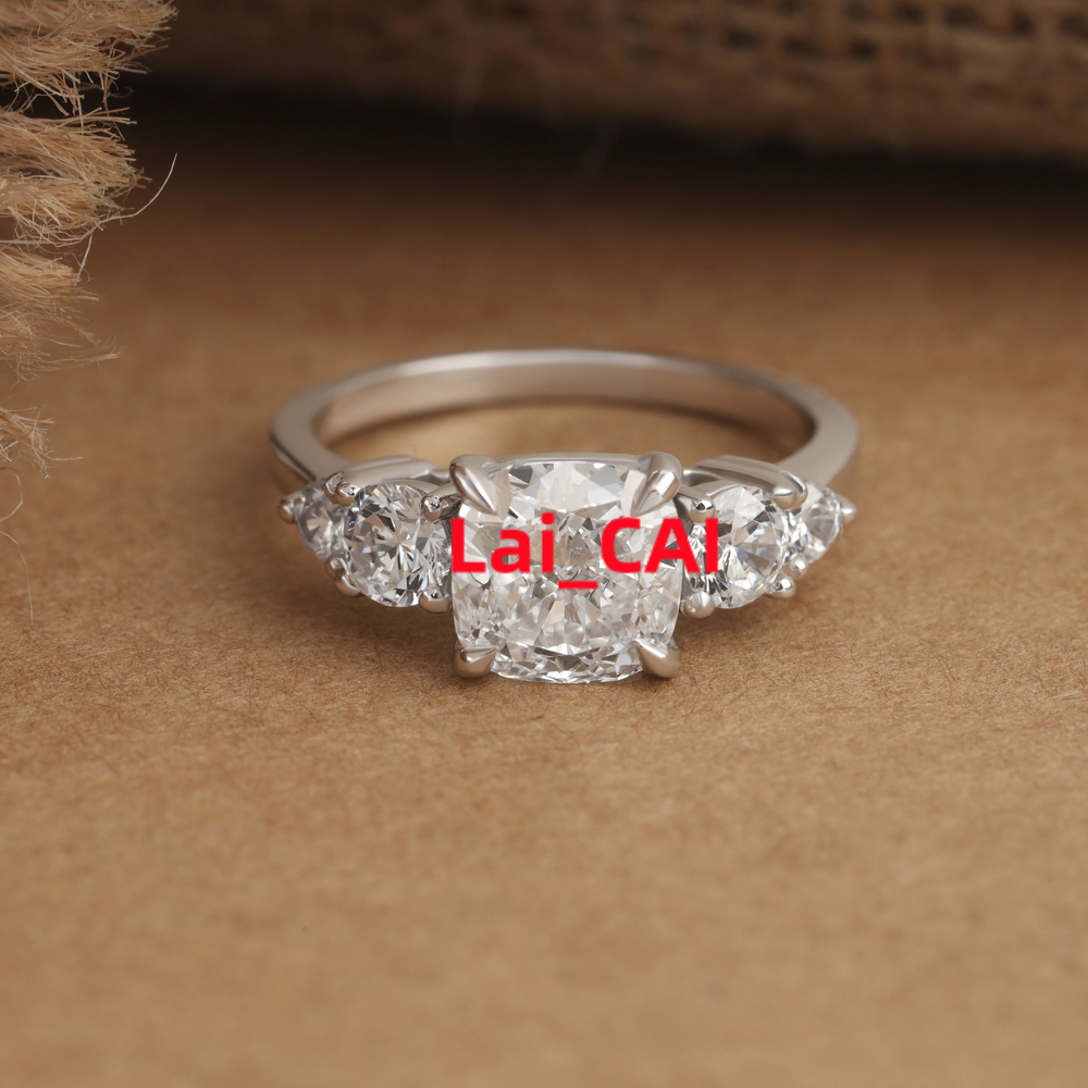 Custom Luxury Diamond Ring VVS Moissanite Diamond Ring Vvs Moissanite Wedding Gold Ring for Women