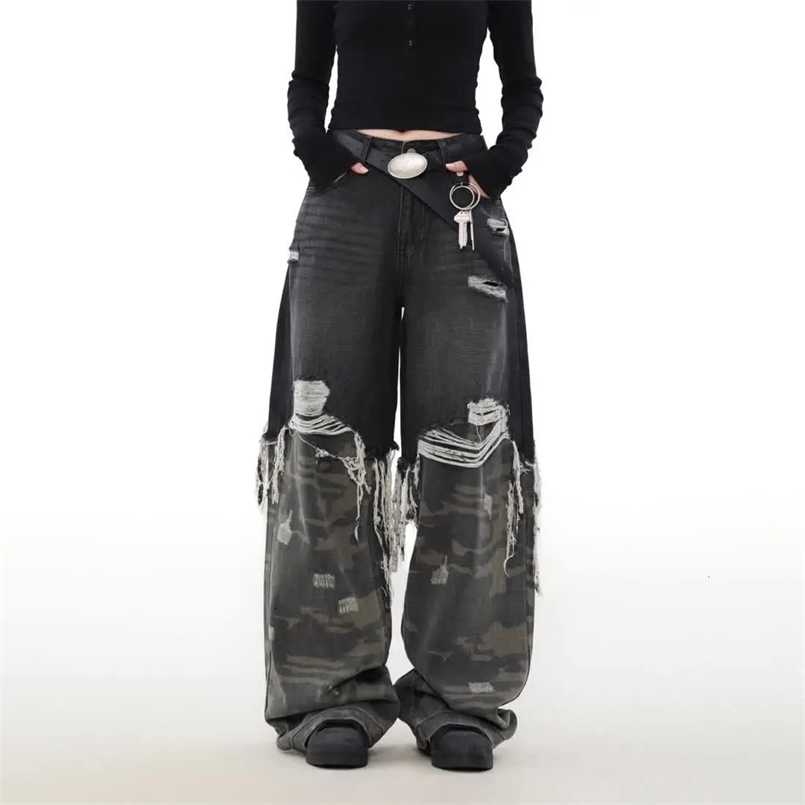 Grunge Vintage Camouflage Ripped Jeans Women Y2K Baggy 2000s Denim Trousers Washed Streetwear American Retro Trashy Pants 250418