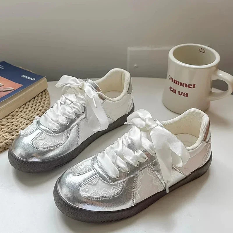Retro polyvalent femme chaussure de chaussures tempérament pour femmes chaussures décontractées confort light femens chaussures plates anti-gliss