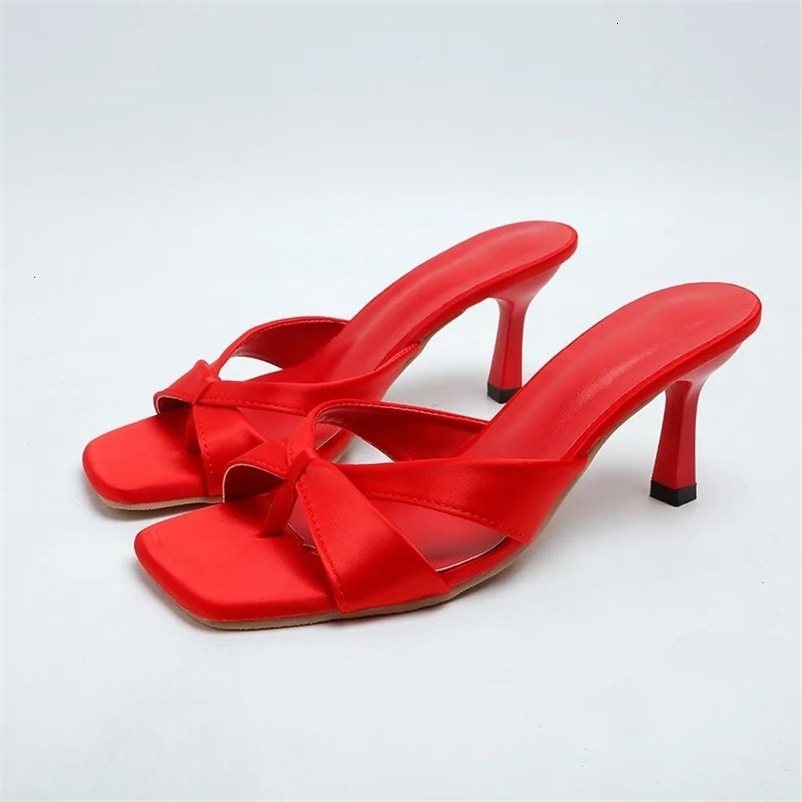 2024 Womens Slide Sexy Leather Red Bow Roman Stilette Heels Elegant Pinch Toe Square Head Satin Pull up Womens Zapatillas 240710bj