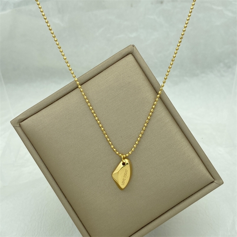Pendant Necklaces Gold Plated Steel Stainless Necklace for Women Fashion Jewelry With Beads Chain Collar Simple Style 230807