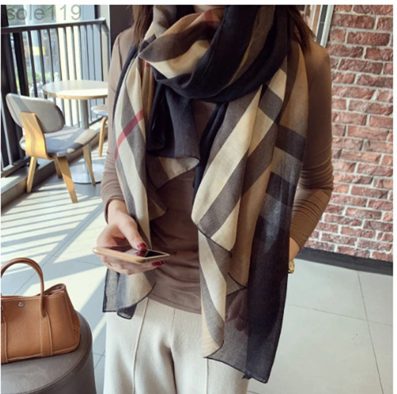 Scarves Designer Scarf Silk Satin Feel Scarf 18572CM Elegant Womens Neck Scarf with Popular Prints Lightweight for Daily Use