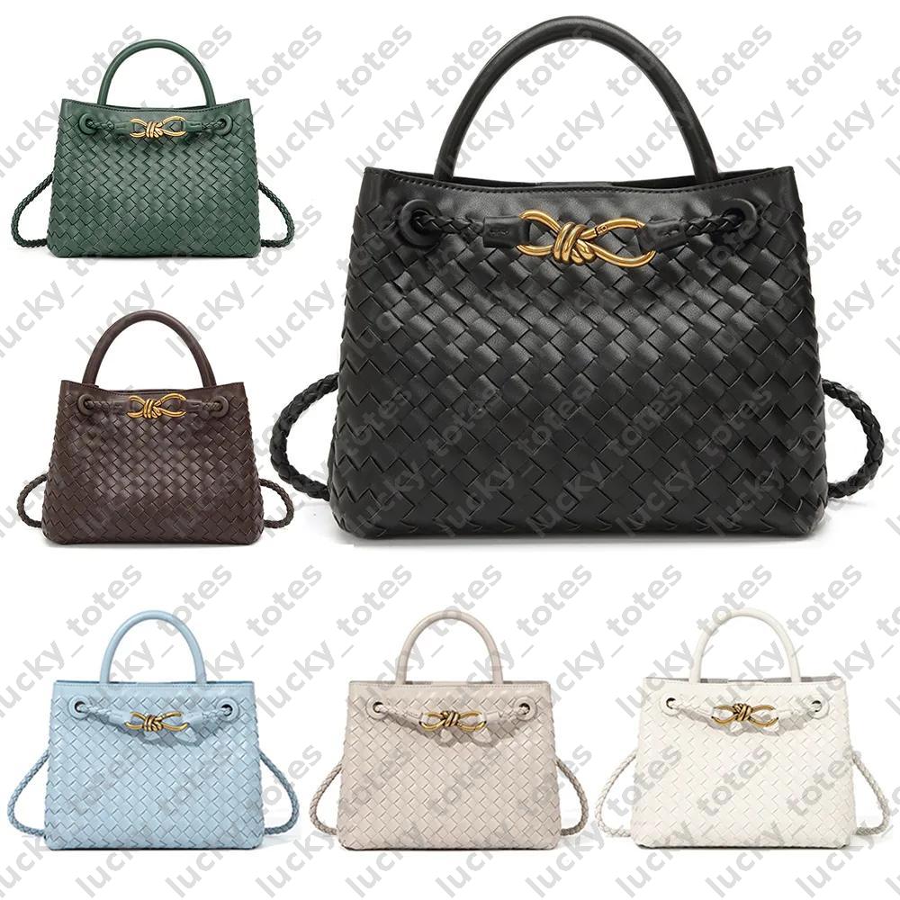 Designer Bag Womens Classic Woven Bag Large Capacity Tote Bag For Women Spring Hobo Style Shopping Bags Luxury Casual Handbag With Buckle Detail DLG