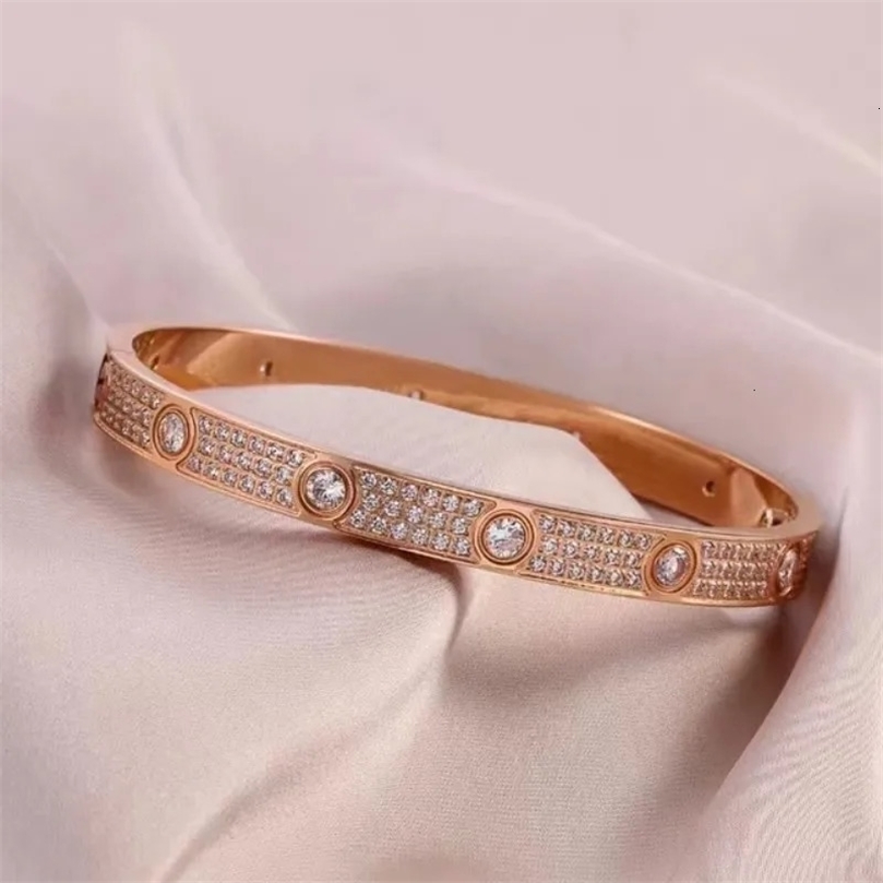 Zircon Steel Mens Bracelet High Never Fade Quality Stainless Womens Birthday Jewelry Gift 240604