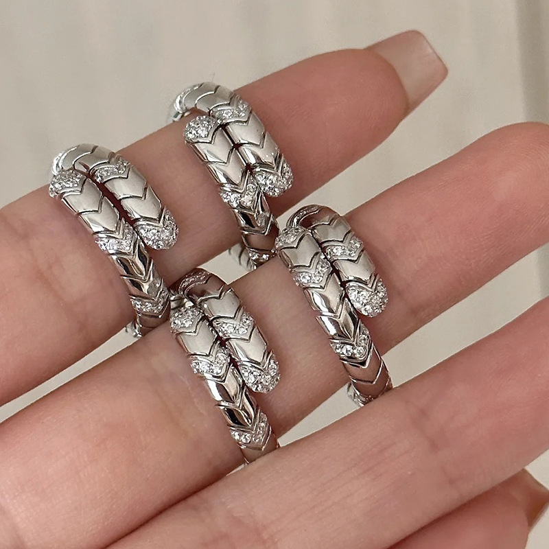 2025 Choucong Brand Vintage Fashion Jewelry Genuine 100% 925 Sterling Silver Pave Lab Moissanite Diamond Gemstones Sparkling Elegant Women Wedding O
