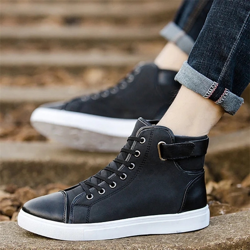 mens casual high top sports shoes Oxford leather shoes lace autumn and winter motorcycle boots breathable 240930bj