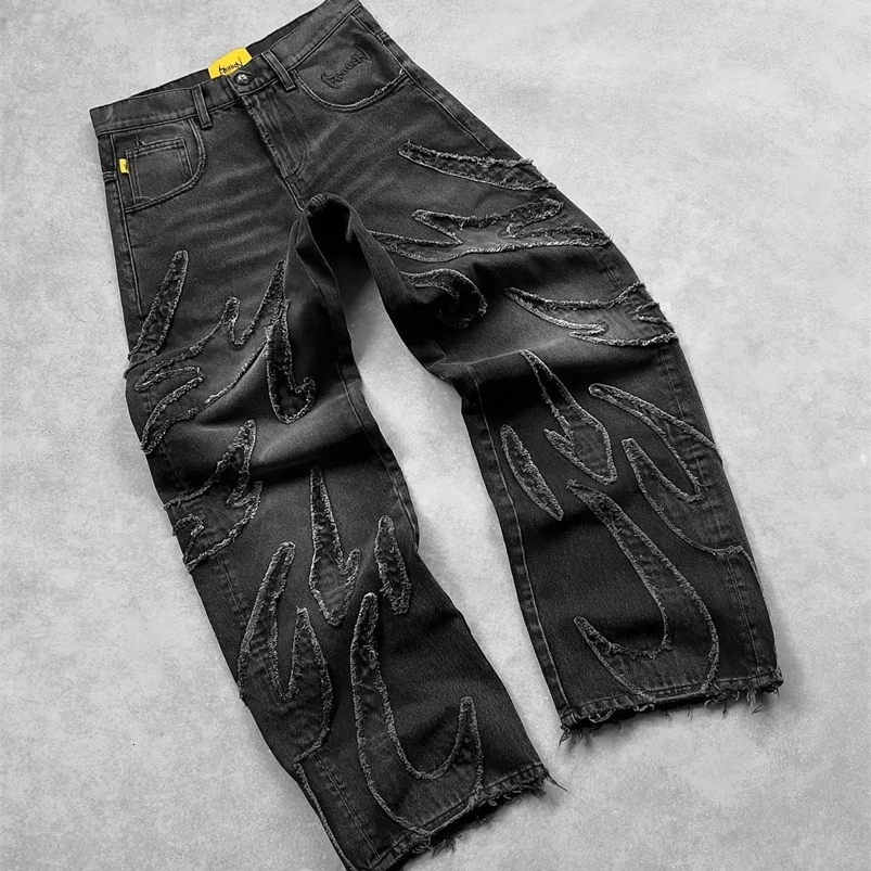 Y2K retrò jeans larghi neri per uomini hip hop punk bordo grezzo jeans vintage patchwork pantaloni in denim ad alta vita 240708