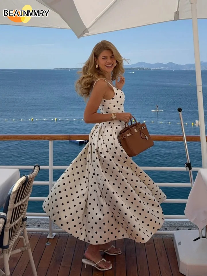 2025 Polka Dot Maxi Dresses Women Elegant Square Neck Hem Long Gowns Chic Lady Sleeveless High Waist Cinched Summer Robes250922