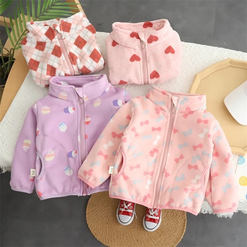 05 Years Spring and Autumn Children Fleece Jacket Style for Boys Girls Brushed Baby Westernstyle Top Clothes Coat 240220