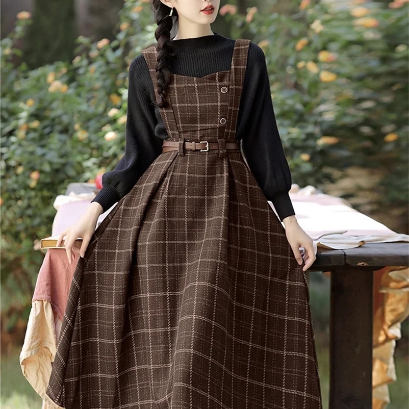 Autumn and winter plaid dress womens spaghetti shoulder strap wool long dress with retro party elegant vest 240904bj