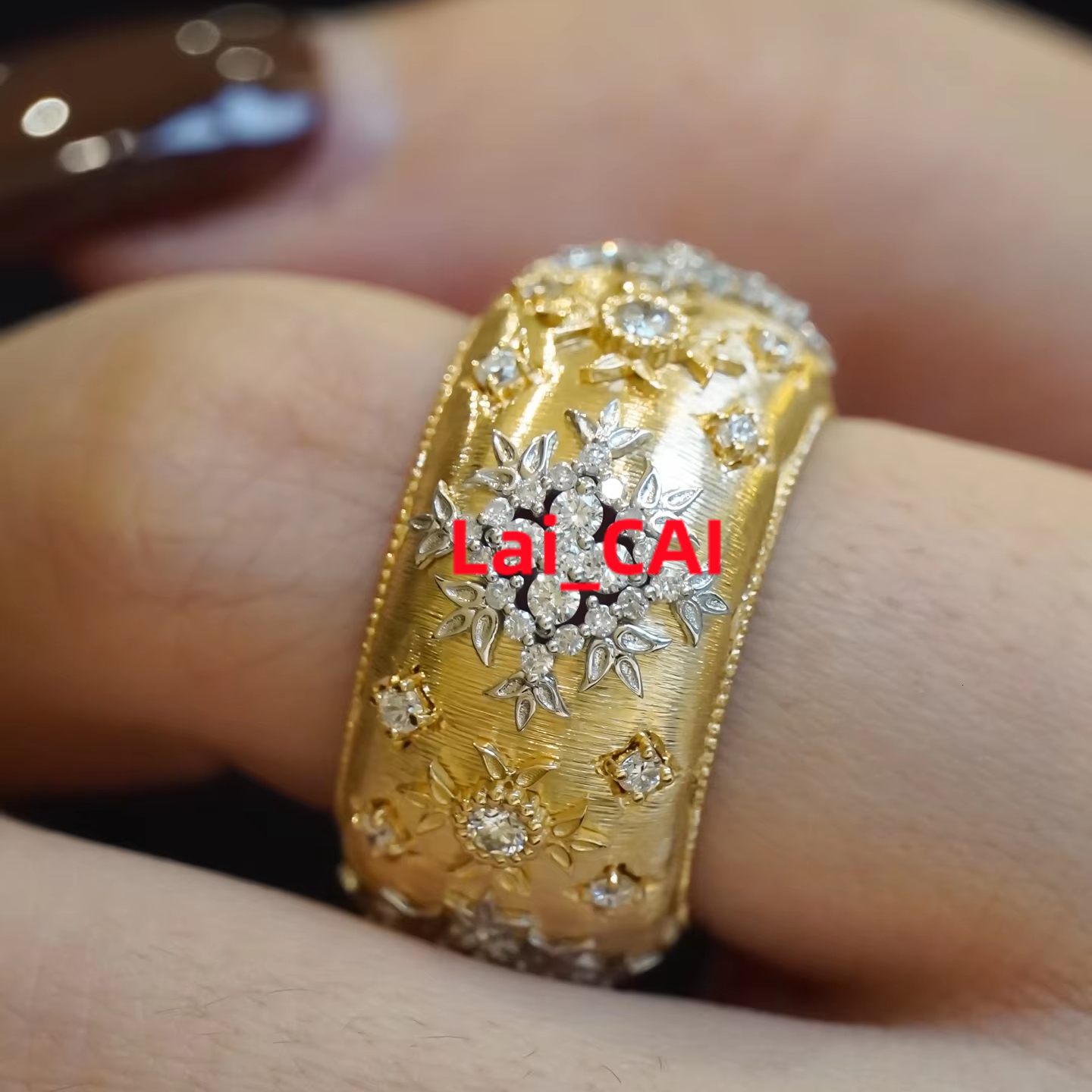 Luxurious Italian Vintage Style S925 Silver Plated 18K Gold Ring with Moissanite Diamond Inlay for Party Daily Wear Wedding