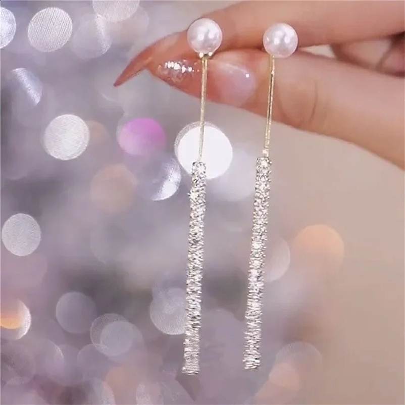 selling 925 silver needle pearl pendant earrings womens crystal from Austria fashionable temperature long jewelry suitable for women 240906bj