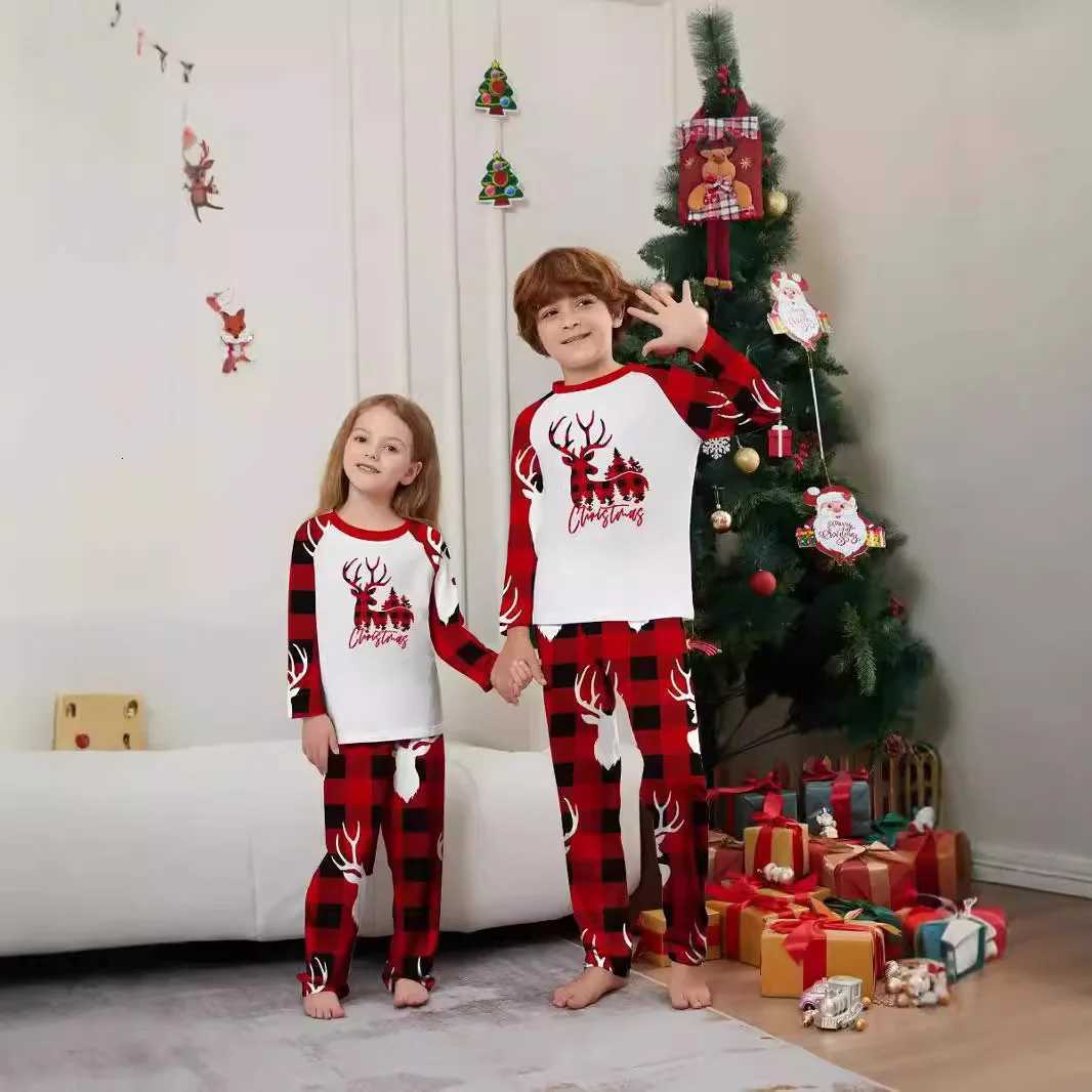 Christmas cartoon printed longsleeved home wear childrens and adult parentchild setChristmas and New Year clothing X250923