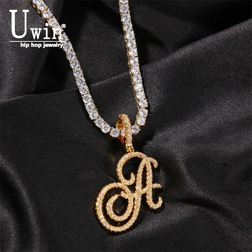 Uwin cubic Zirconia Intial Name Collier Cursive Letters Brosse avec chaîne de tennis Bijoux Charme Hip Hop Colliers Drop 240626