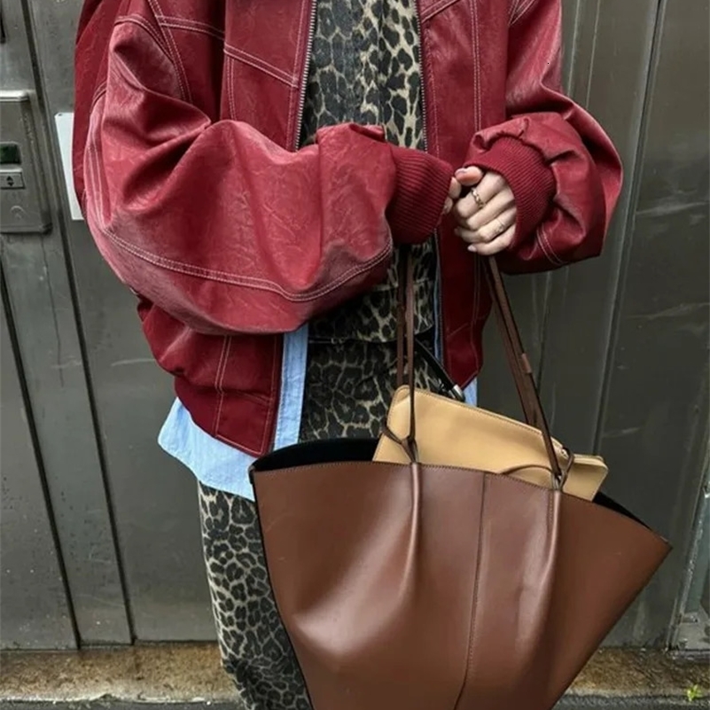 Vintage Zipper Leather Womens Jacket Loose Lapel Long Sleeve Oversize Female Motorcycle Coat 2024 Autumn Winter Lady Outerwears 250109