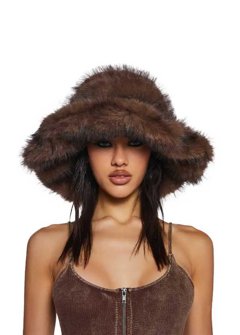 Punk Rock Style Womens Ball Bag Y2K bucket hat womens winter warm thick imitation raccoon fur hat bucket hat XJ250923