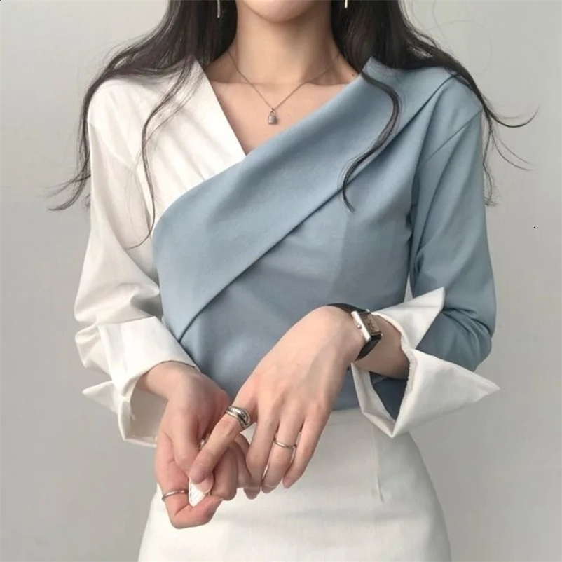 Autumn womens long sleeved retro contrasting patchwork work shirt womens fashionable streetwear V-neck womens top 241206bj