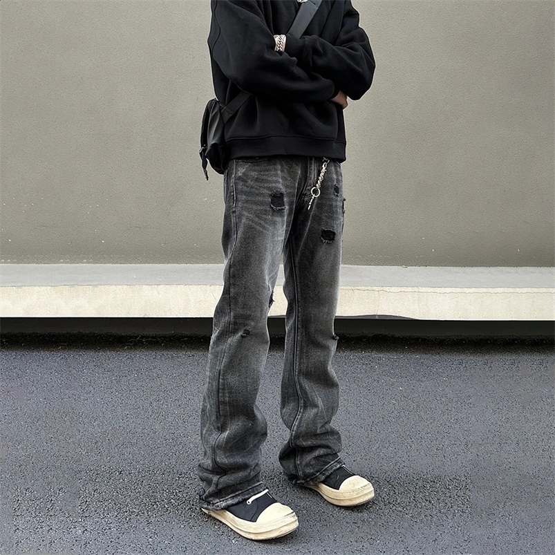 Ripped Jeans Men Black Streetwear Y2k Denim Pants Autumn Winter Casual Fashion Street Vintage Cool Stacked Straight Leg Trousers 240819