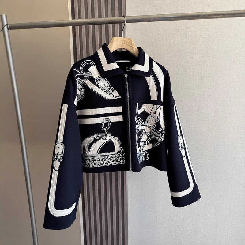 Women's Jackets Designer H Autumn 25 New Heavy Embroidery Sheepskin Women's Short Double-Sided Cashmere Wool Coat Winter Versatile Jacket