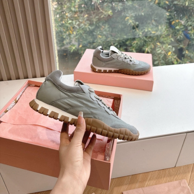 Designer toile chaussures décontractées baskets en cuir en talon bas à talons à talons bas
