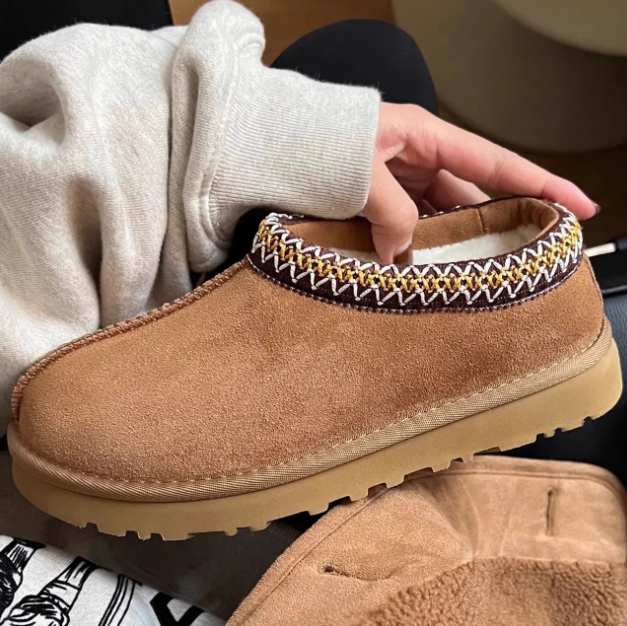 Tazz Tasman Slippers Designer Boots Slides Womens Classic Mini basic Boot chestnut Mens Platform Slip-on Snow Winter Sheepskin Suede Upper Wool Fall