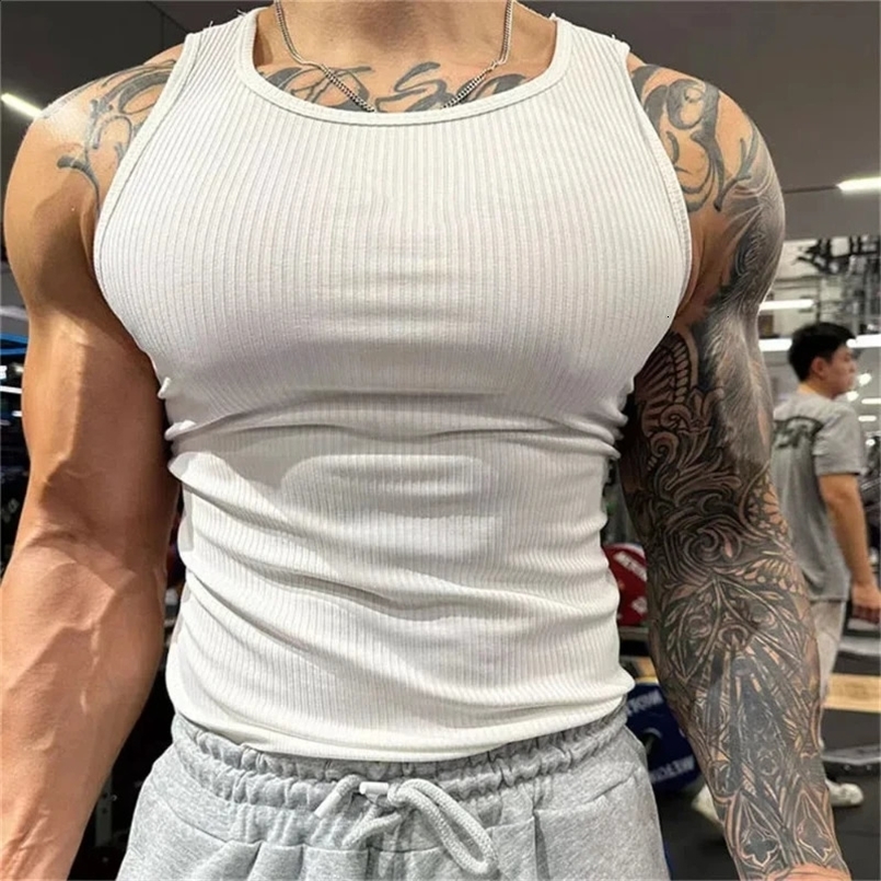 Spring Summer Fashion Tank Tops Man Solid Fit Round Neck Ropa Hombre Sleeveless Pullovers Tees Sport Hip Hop Y2K Mens Clothing 241230