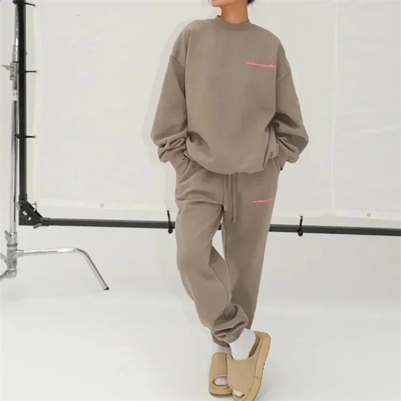 DEEPTOWN Vintage Sweatsuit Set Korean Style Letter Print Sweatshirt Loose Sweatpants Womens Autumn Training Set 2 Piece 240812