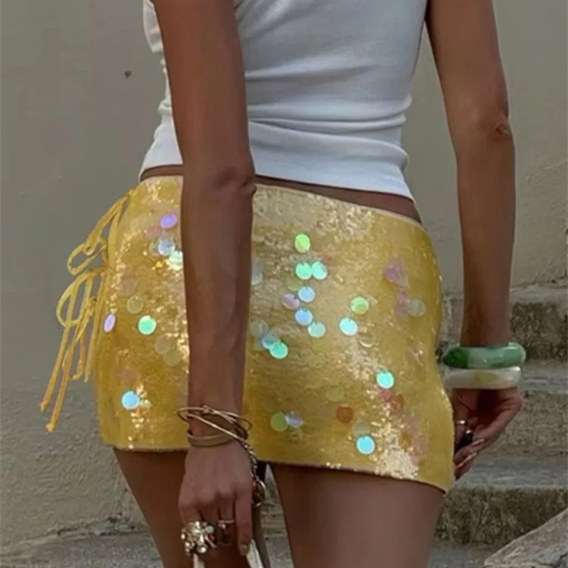 Y2K Sequins Side Split Mini Skirt For Women Sexy Glitter Bandage Hip Package Short Skirts Female Chic Street Evening Partywear 250514