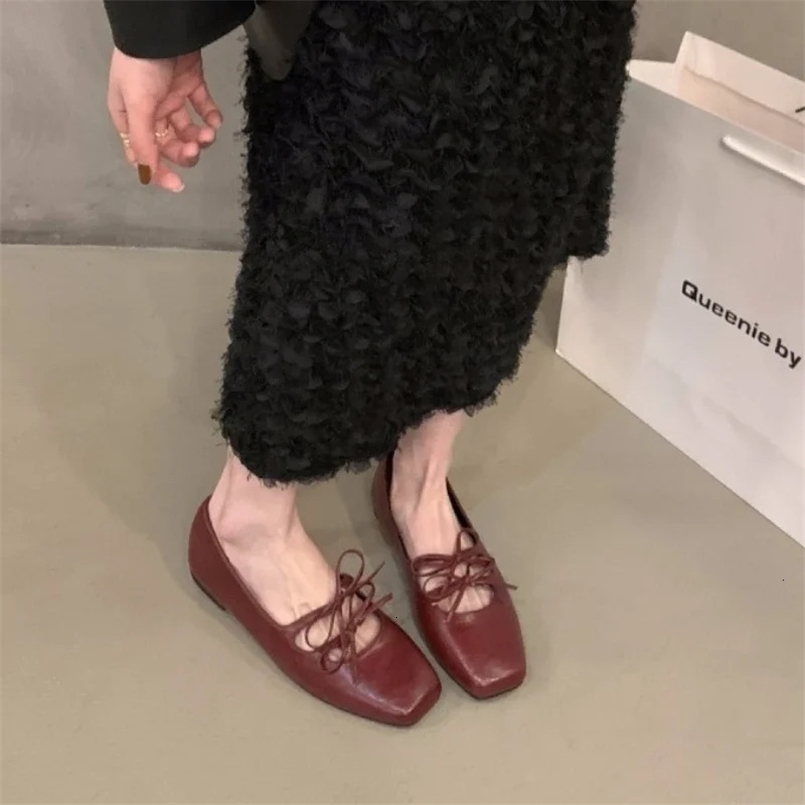 Sweet Double Bowknot Women Mary Jane Shoes Square Toe Dress Flat Shoe Ladies Red Soft Sole Shoes Zapatos 250122