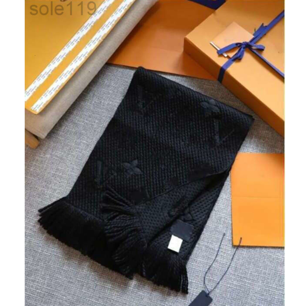 Scarves Designer Scarf Womens Winter MANIA SHINE Scarf TwoSide Black Red Silk Wool Long Winter Scarves for Women and Men