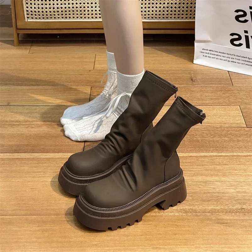 Platform Heel Womens Short Boots Fashion Rear Zipper Heel Retro Style Autumn Winter Womens Shoes 240926bj