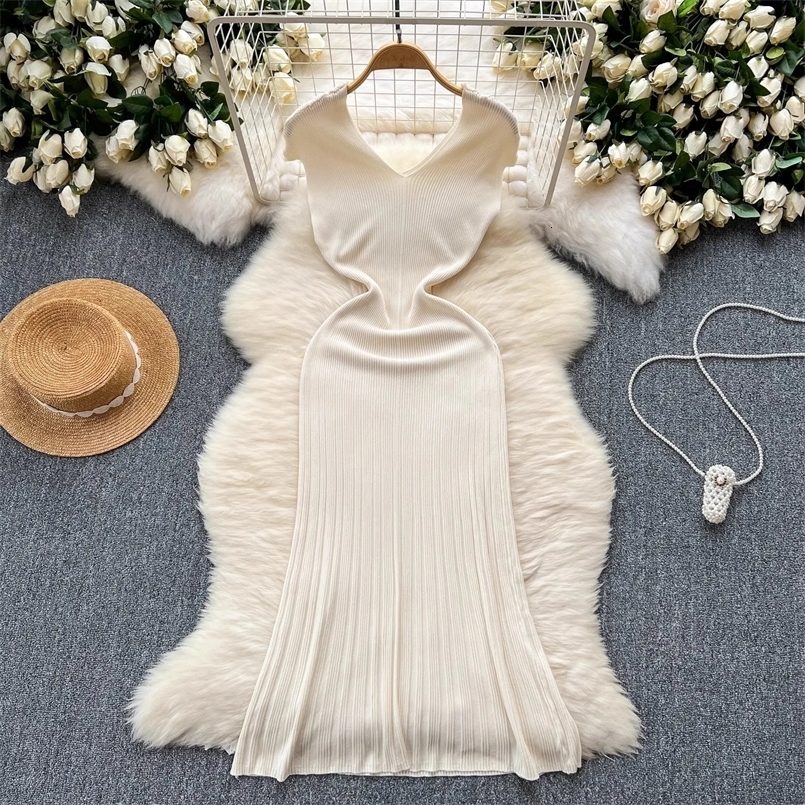 YuooMuoo Casual Comfy Knitted Long Dress Women Summer V-neck Elastic Solid Mermaid Dress Fashion Office Lady Korean Knit Bodycon 240802
