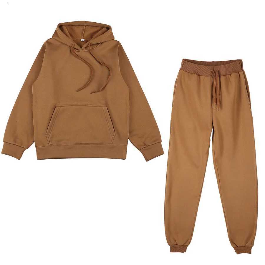 2020 new Mens ladies casual wear suit sportswear suit solid color pullover pants suit autumn and winter fashion suitXJ250924
