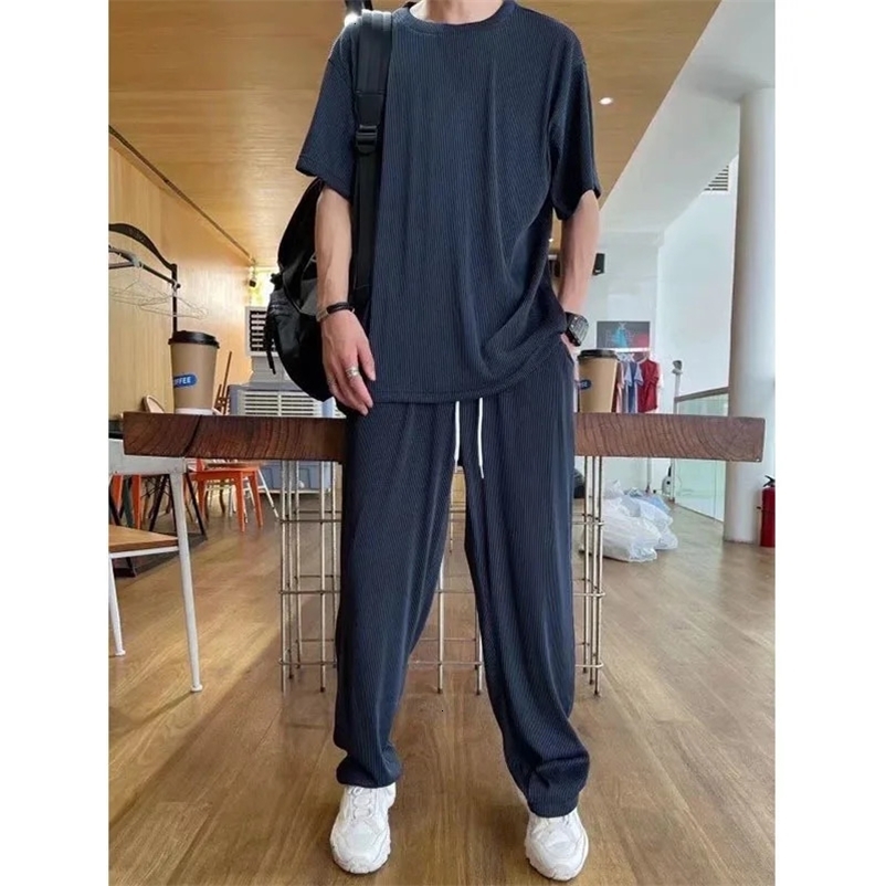 Summer Mens Korean Fashion Loose Silk Tracksuits Elastic Breathable Comfortable Thin Ruffled T-shirt Pants Two Piece Set Suit 240529