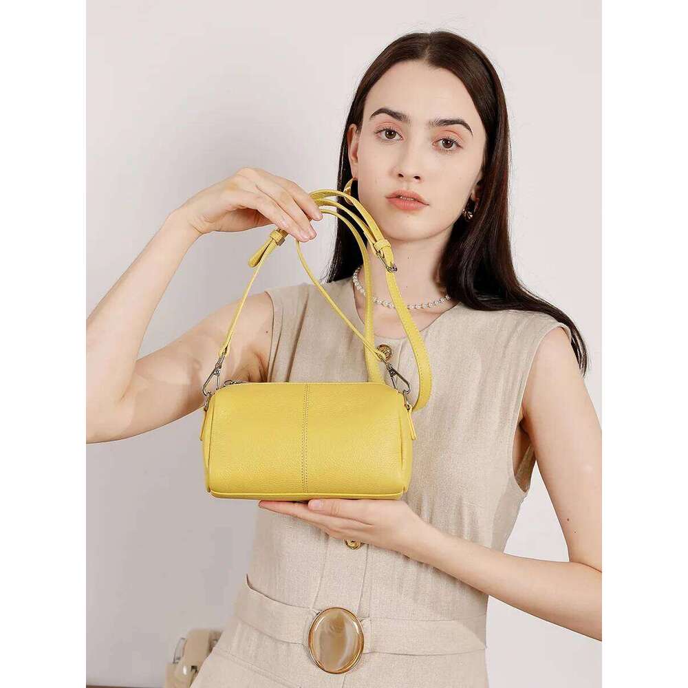 Designer Bags 2025 New Casual Cowhide Women Cylinder Fashion Designer Small Pillow Bag Female Underarm Commuting Shoulder Crossbody Bags Luxury Bag