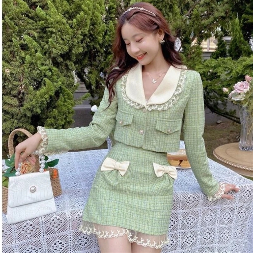 Autumn Winter Sweet Lolita Woolen Skirt Sets Women Elegant Tweed Plaid Bow Lace Ruffles Jackets Mini Skirts Suit 2 Pieces Set 240828
