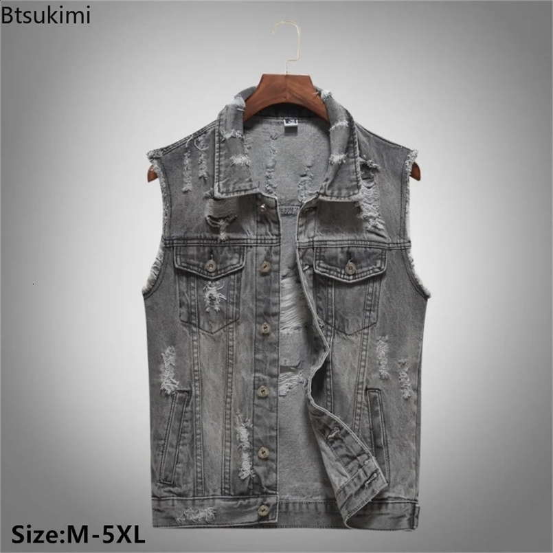 Mens Spring Autumn Denim Vests Handsome Motorcycle Waistcoat Fashion Korean Style Casual Sport Vest Coats Big Size 5XL 240812