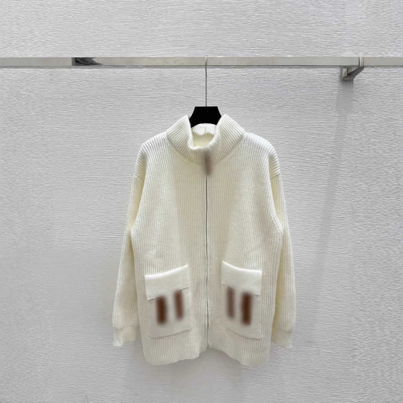 Women's Jackets designer Correct High Version H Brand 25 Autumn New Solid Color Simple High Neck Long Sleeve Knitted Cardigan Top MO2D