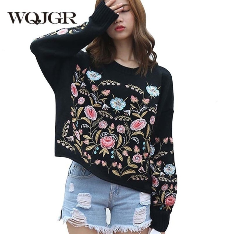 Womens Sweaters WQJGR s Autumn And Winter Heavy Flower Round Neck Knitting Sweater Woman Pullover 230821