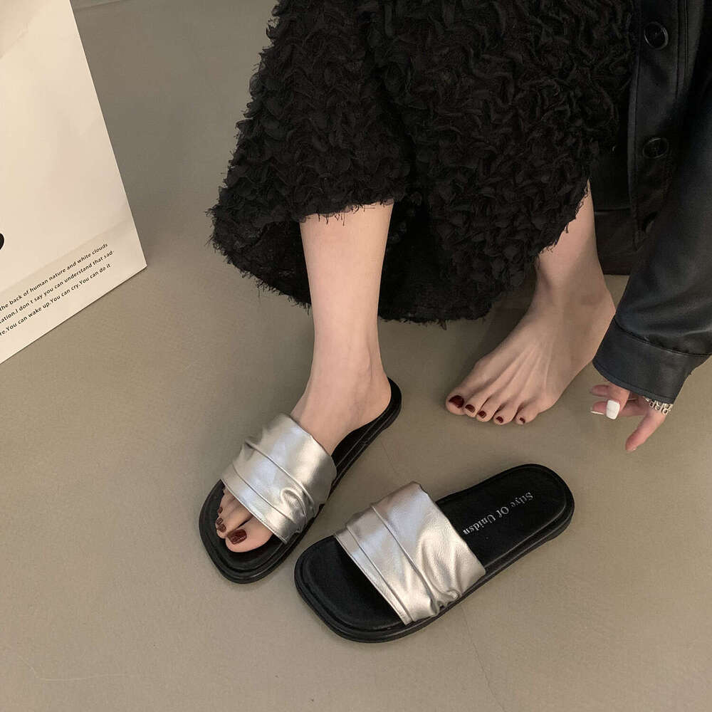 Silver Flat Sandals for Women, Outdoor Wear, 2024 New Summer Soft Sole Beach French Style Slippers