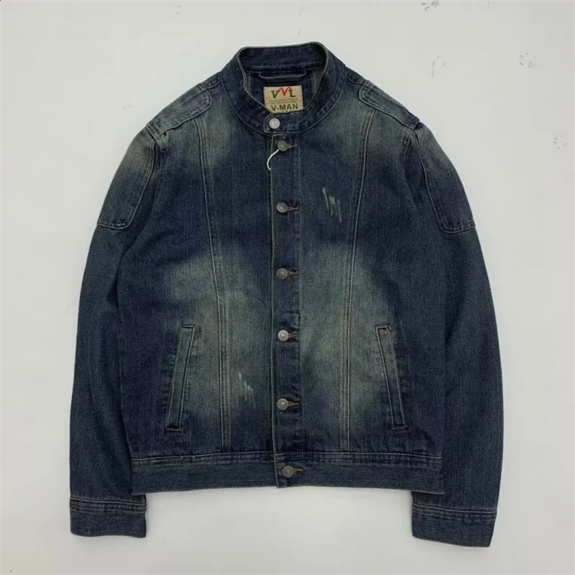 Loose-fit Denim Jacket For Men Washing Distressed Fabric American Style Casual Korean Version Spring Autumn Stand Collar Jacket 240829