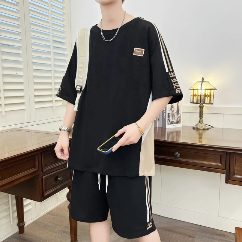 Summer Two Piece Mens Sets Loose Short Sleeve TShirts And Shorts Tracksuit Casual Sport Outwear Top Tees KneeLength Pant 240409