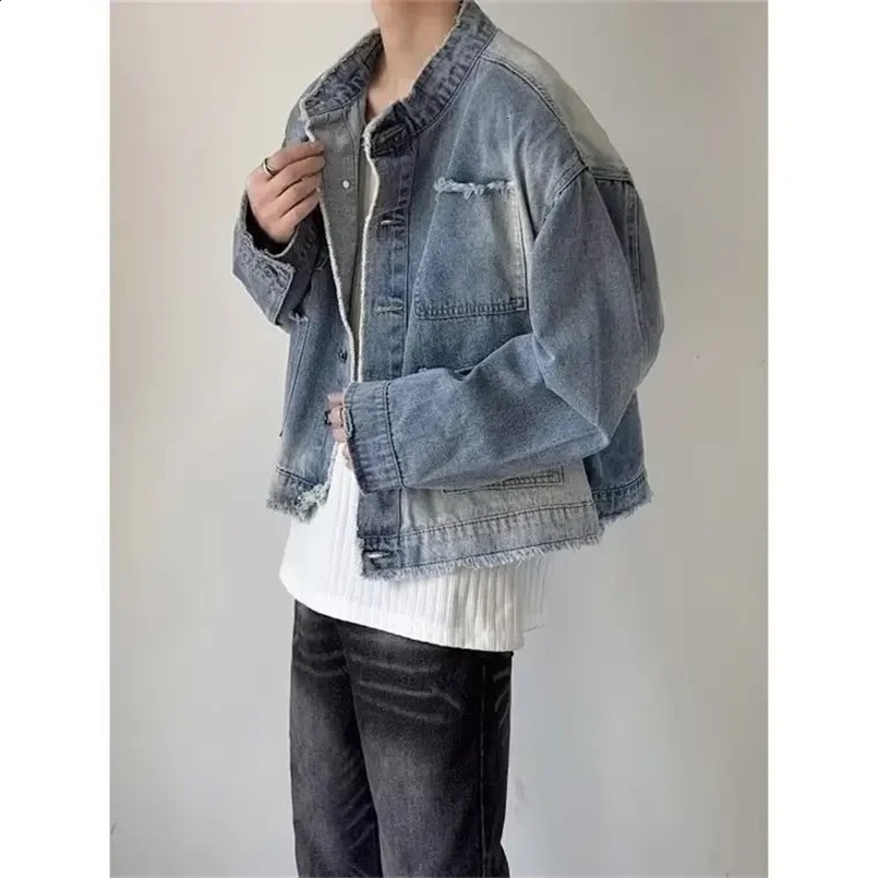 Vintage Denim Jacket Fringe Stand Collarwash Pad Shoulder For Men Korean Style Casual Loose Fit Cropped Jacket 240830