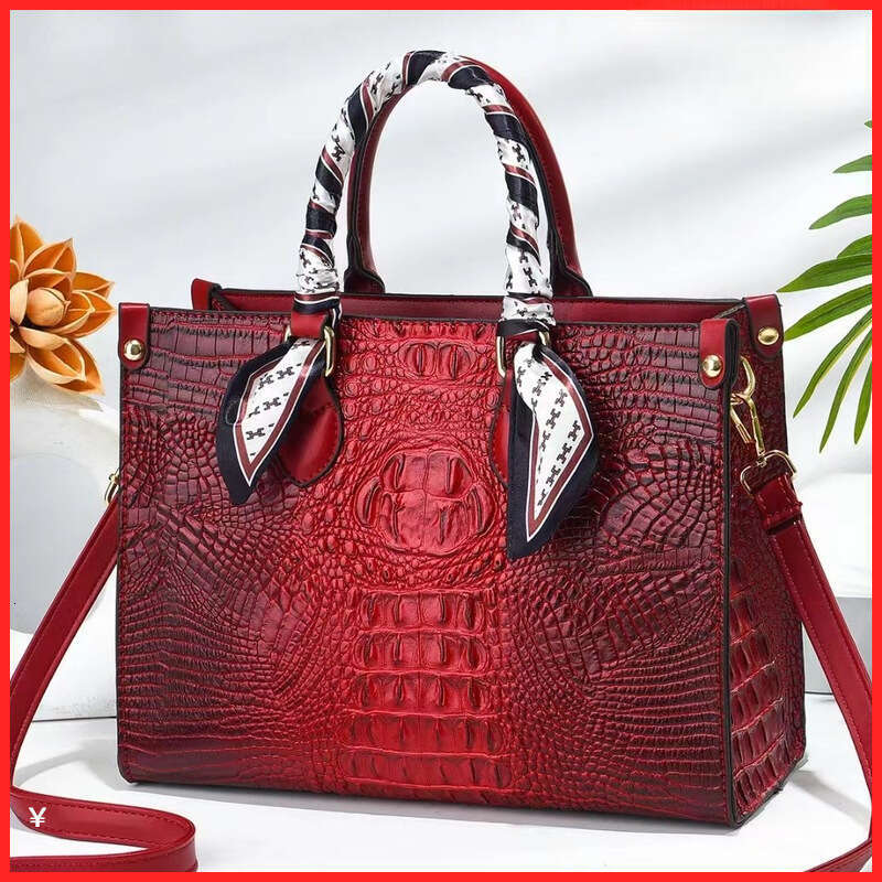 Crocodile Pattern for Women 2023 New Tote Single Shoulder Crossbody Handbag Large Bag